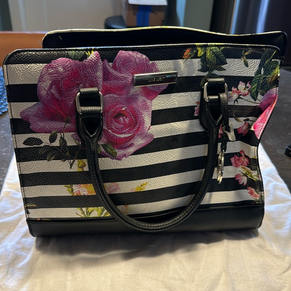 Floral Nine West